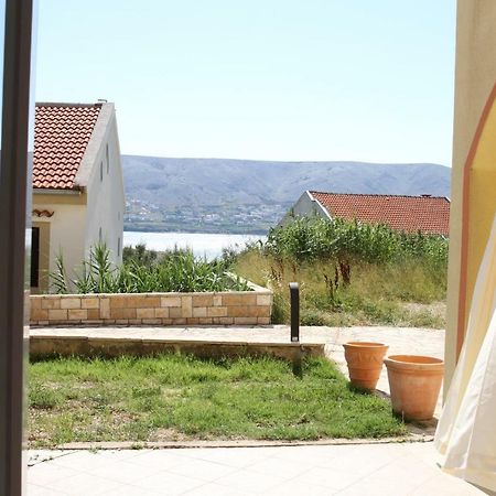 Apartmani Subasic Pag Town Exterior photo